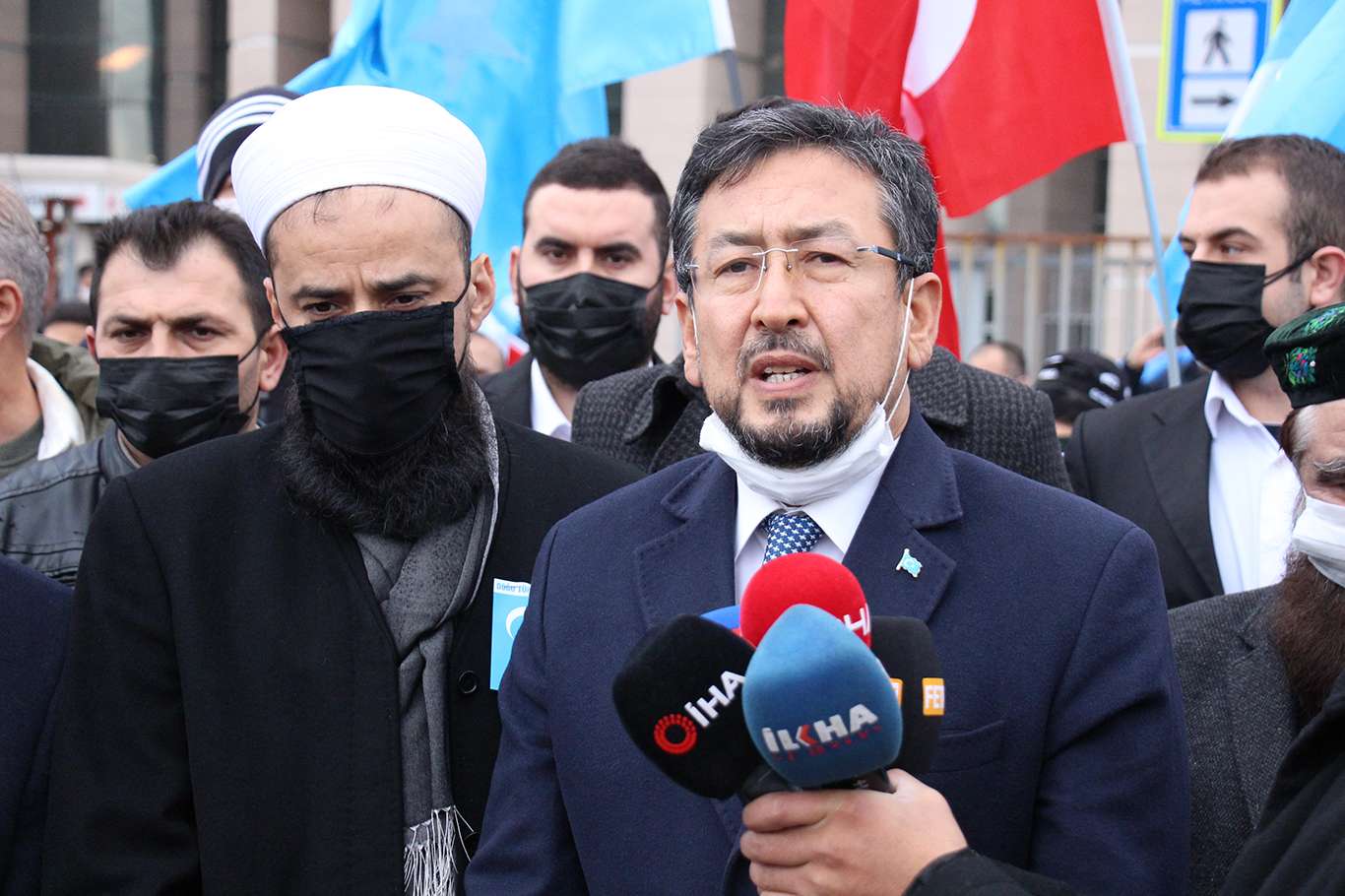 Doğu Türkistan Milli Meclisi Başkanından Doğu Perinçek'e suç duyurusu Doğu Türkistan Milli Meclisi Başkanından Doğu Perinçek'e suç duyurusu
